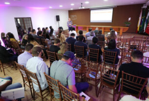 Assembleia Legislativa do Paraná | Notícias > Escola do Legislativo promove série palestras durante a Assembleia Itinerante, em Maringá