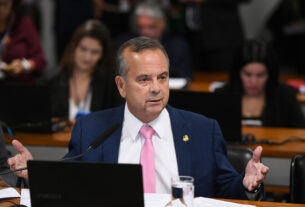 CAS aprova urgência para projeto que facilita recusa de contribuição a sindicato — Senado Notícias