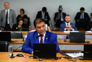 À bancada, em pronunciamento, relator do PL 4.558/2019, senador Nelsinho Trad (PSD-MS).