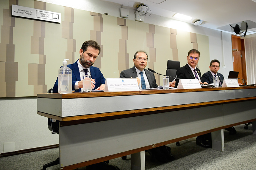Na CAS, debatedores apontam falhas na regulação de planos de saúde — Senado Notícias
