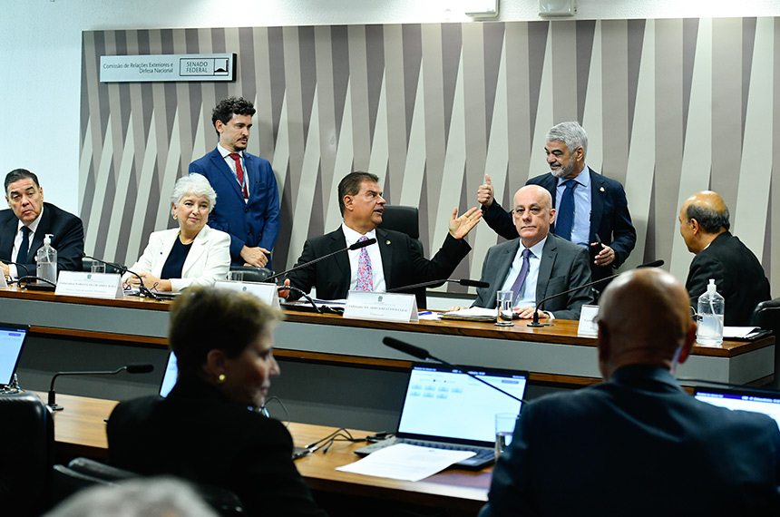 Sete indicados para embaixadas do Brasil são aprovados pela CRE — Senado Notícias