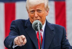 Trump diz que Putin ficou "absolutamente louco" e analisa mais sanções