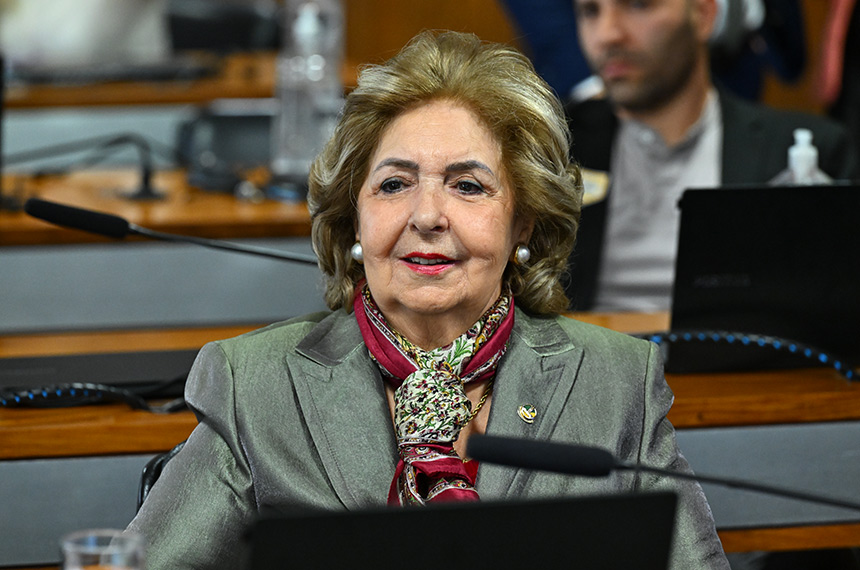 projeto endurece penas para quem fornecer cigarros eletrônicos a menores — Senado Notícias