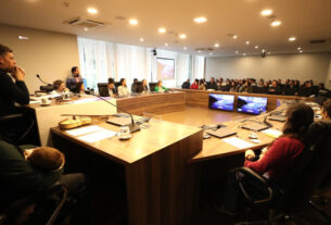 Assembleia Legislativa do Paraná | ALEP | Notícias > Audiência debate como avançar na regularização fundiária de moradores tradicionais do Parque Nacional de Superagui