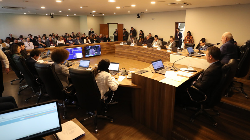 Assembleia Legislativa do Paraná | ALEP | Notícias > CCJ inicia análise do projeto que cria o Código de Ética e Decoro Parlamentar da Assembleia