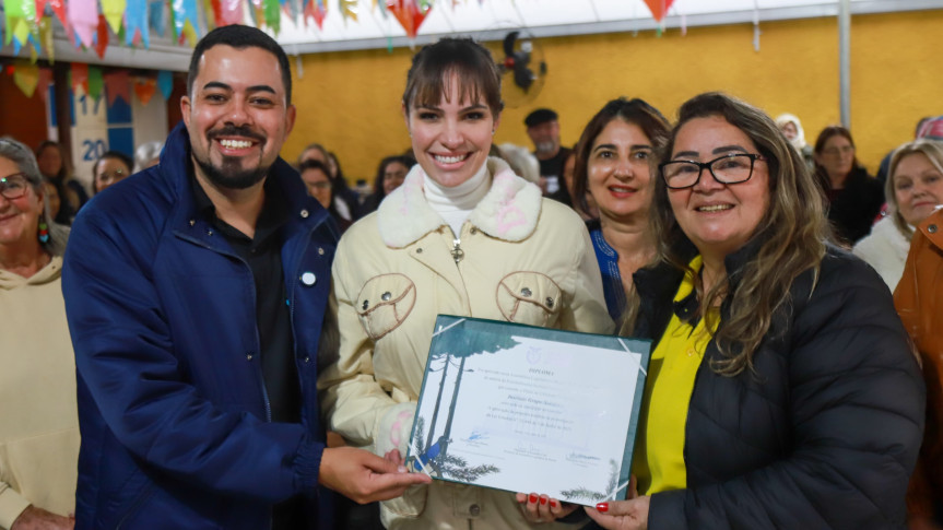 Assembleia Legislativa do Paraná | ALEP | Notícias > Deputada Maria Victoria (PP) entrega título de utilidade pública ao Instituto Grupo Solidário de Curitiba