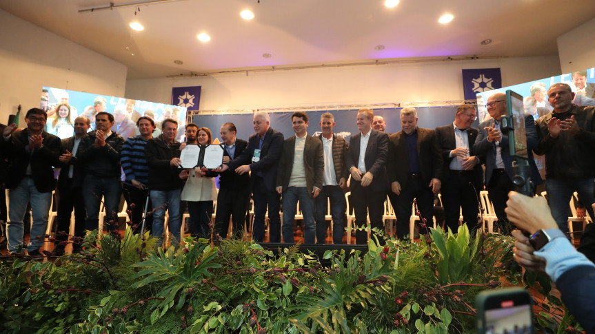 Assembleia Legislativa do Paraná | ALEP | Notícias > Deputados voltam de Campo Mourão com demandas nas áreas de infraestrutura, saúde e agronegócio