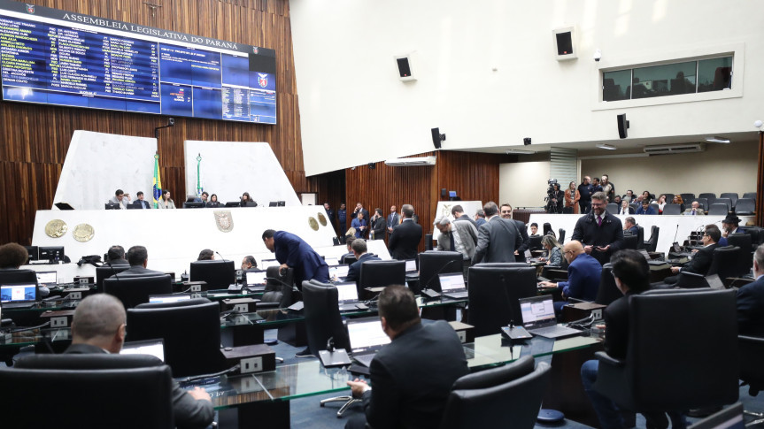 Assembleia Legislativa do Paraná | Notícias > Campanha permanente sobre doença celíaca avança na Assembleia Legislativa