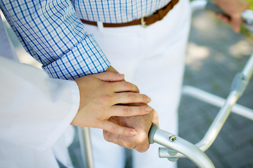 CDH vota prioridade no atendimento para doentes com Parkinson — Senado Notícias