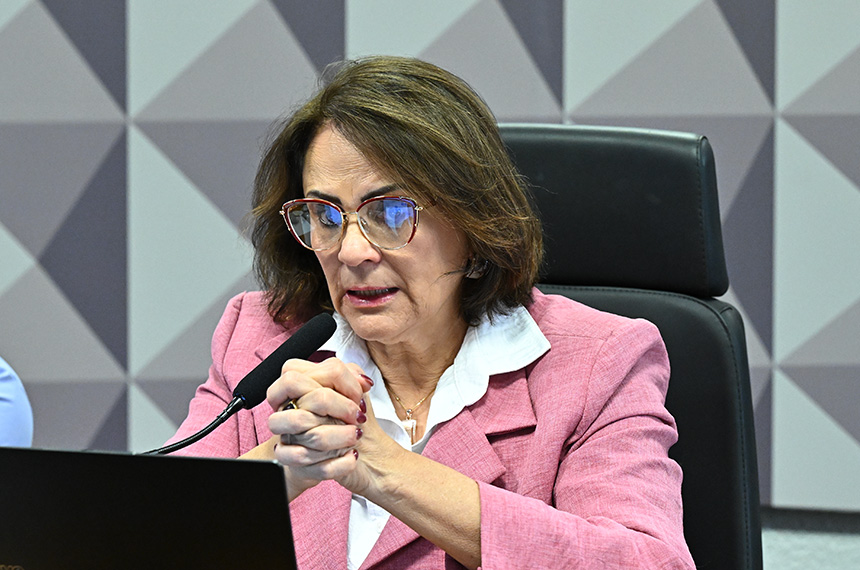 CSP examina criação de plano de enfrentamento à violência contra a mulher — Senado Notícias