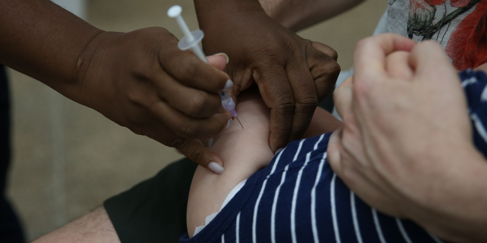 Casos de síndrome respiratória em idosos e crianças continuam em alta