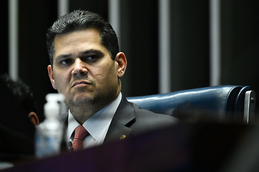 Davi defende Congresso e diz que rejeição de vetos não aumenta conta de energia — Senado Notícias