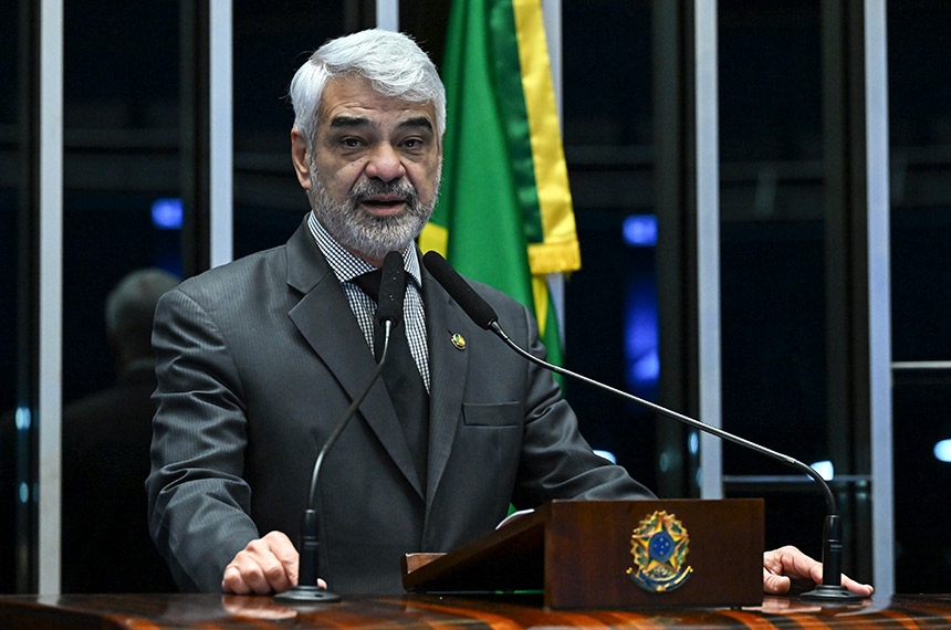 À tribuna, em discurso, senador Astronauta Marcos Pontes (PL-SP).