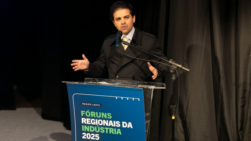 Assembleia Legislativa do Paraná | ALEP | Notícias > Deputado Luiz Fernando Guerra (União) defende produção paranaense durante encerramento dos Fóruns Regionais da Indústria
