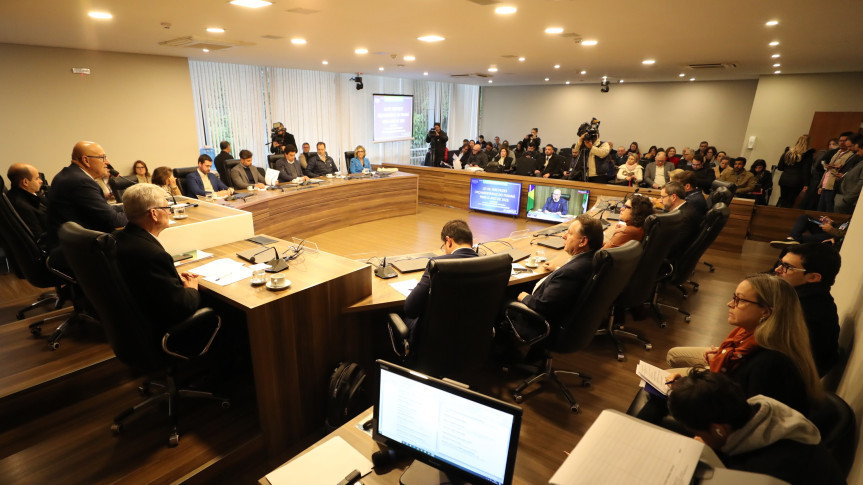 Assembleia Legislativa do Paraná | ALEP | Notícias > Assembleia Legislativa debate LDO 2026 com destaque para responsabilidade fiscal