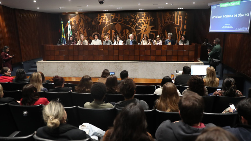 Assembleia Legislativa do Paraná | ALEP | Notícias > Audiência pública trata dos impactos da violência política de gênero na democracia brasileira