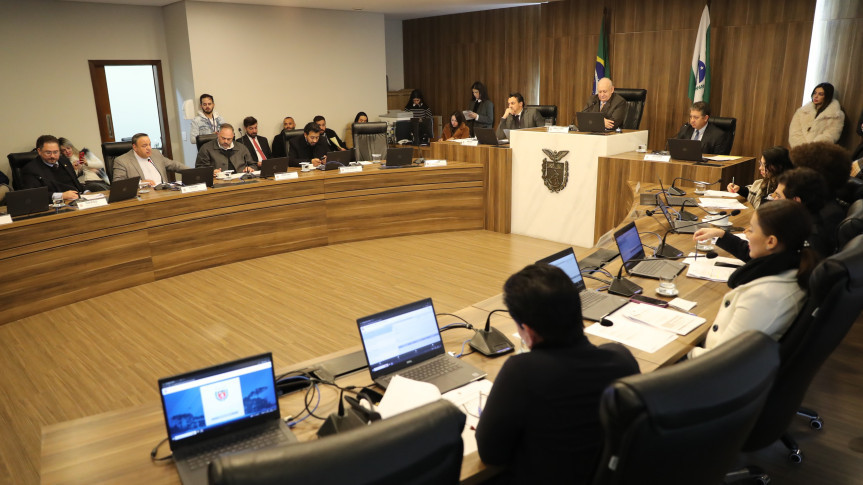 Assembleia Legislativa do Paraná | ALEP | Notícias > CCJ inicia debate de proposta que trata da estruturação das carreiras da Polícia Civil do Paraná