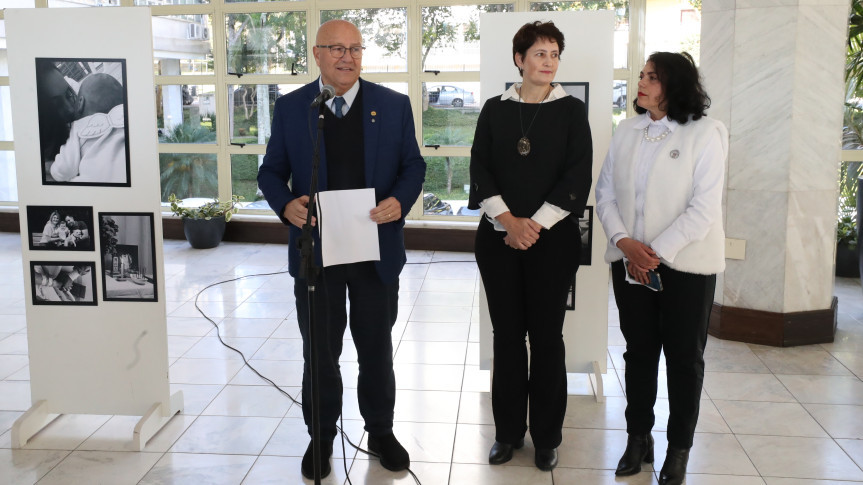 Assembleia Legislativa do Paraná | ALEP | Notícias > Exposição na Assembleia Legislativa sensibiliza sociedade sobre o luto parental