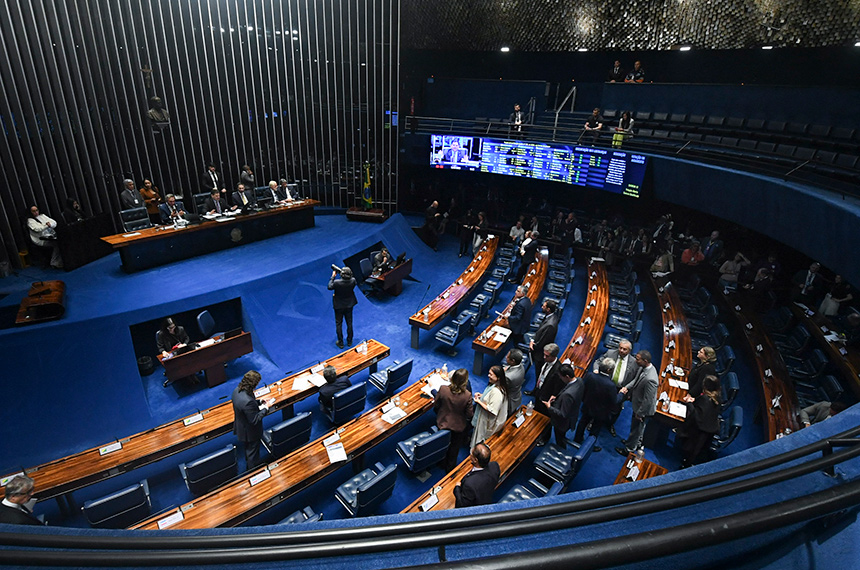 Decisão monocrática de Alexandre de Moraes sobre IOF repercute no Senado — Senado Notícias