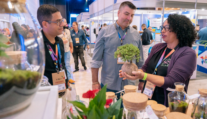 Feira Compre do Pequeno promove vendas e networking para microempreendedores | ASN Paraná