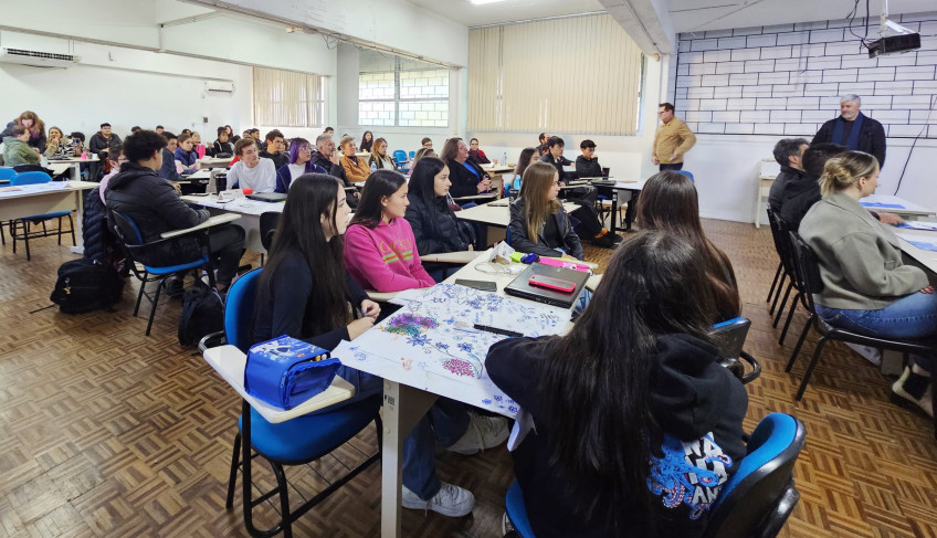 Jovens buscam soluções inovadoras durante Maratona de Ideias, no Sudoeste do Paraná | ASN Paraná