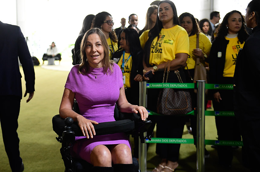 Em destaque, senadora Mara Gabrilli (PSD-SP).