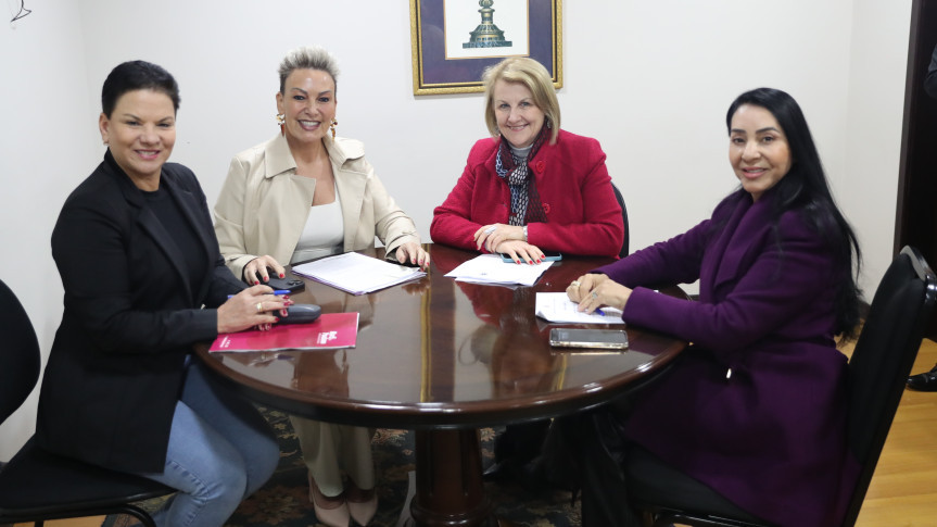 Assembleia Legislativa do Paraná | ALEP | Notícias > Comissão da Mulher aprova medidas para proteção, incentivo científico e valorização esportiva feminina