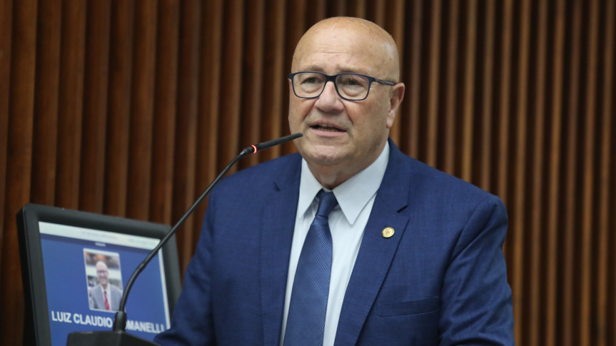 Assembleia Legislativa do Paraná | ALEP | Notícias > Deputado Luiz Claudio Romanelli (PSD) apoia mobilização dos Consegs de Curitiba contra a apologia ao uso de drogas