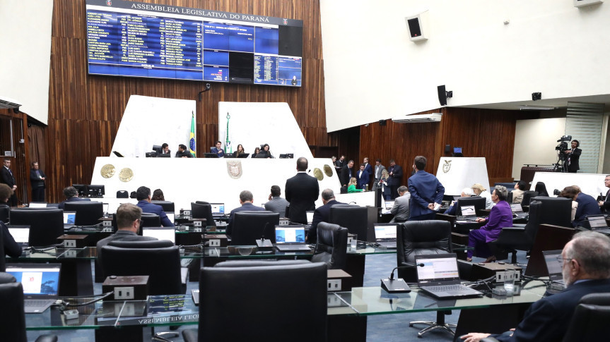 Assembleia Legislativa do Paraná | ALEP | Notícias > Código de Ética e Decoro Parlamentar da Assembleia avança em Plenário