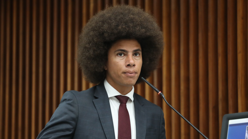 Assembleia Legislativa do Paraná | ALEP | Notícias > Prerrogativas parlamentares do deputado Renato Freitas (PT) são suspensas por 30 dias