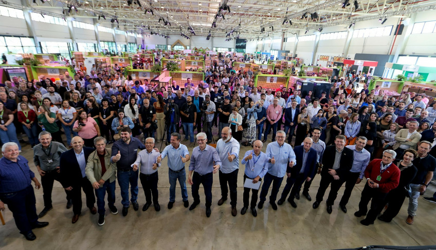 Até domingo, pequenas agroindústrias apresentam produtos na Feira Sabores do Paraná | ASN Paraná