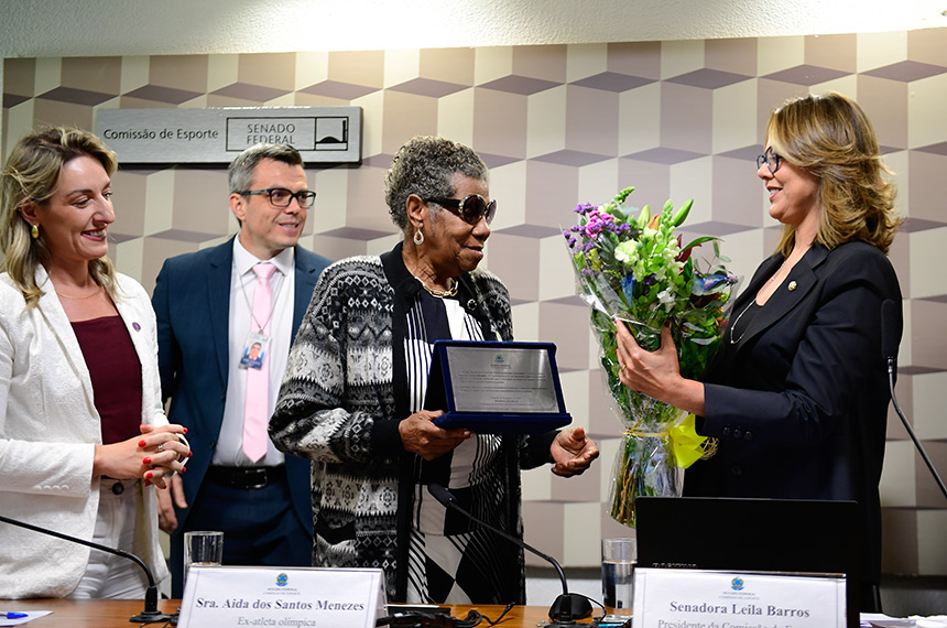 Comissão de Esporte celebra legado da atleta olímpica Aída dos Santos — Senado Notícias