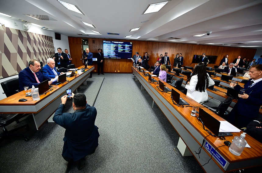 Indicações para STJ são lidas na CCJ; sabatinas serão na semana que vem — Senado Notícias