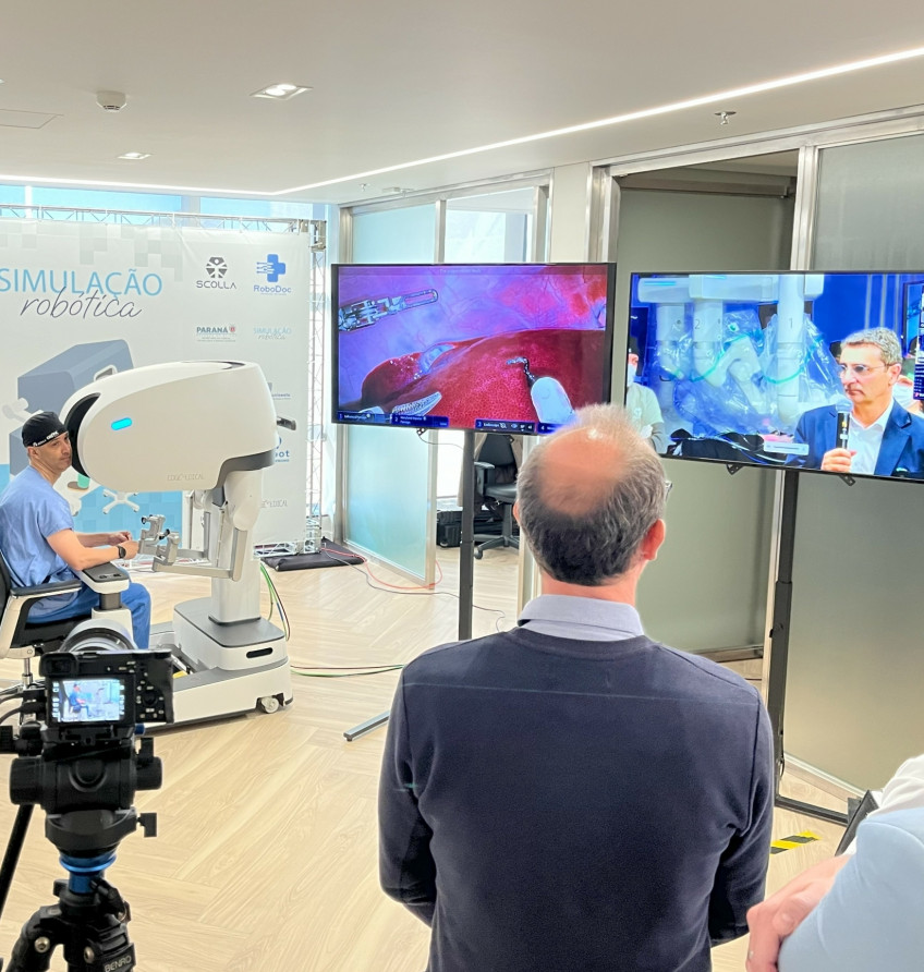 Inovação e tecnologia marcam a primeira telecirurgia da América Latina, realizada no Paraná | ASN Paraná
