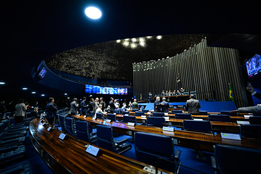 Isenção do IR para quem recebe até dois salários mínimos vai a sanção — Senado Notícias