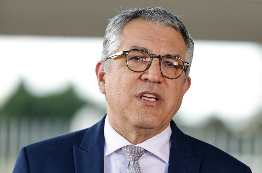 Ministro será ouvido por comissão da MP que cria novo programa do SUS — Senado Notícias