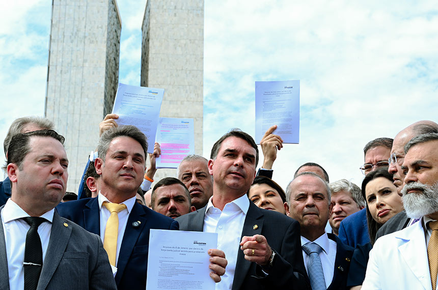 Oposição anuncia obstrução na tentativa de aprovar um 'pacote da paz' — Senado Notícias