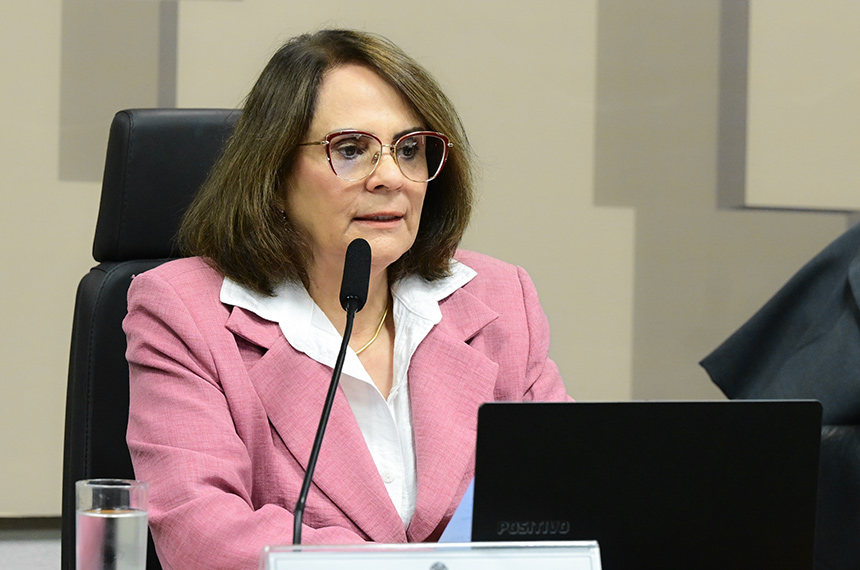 Proposta prevê divulgação de canais de atendimento à mulher vítima de violência — Senado Notícias