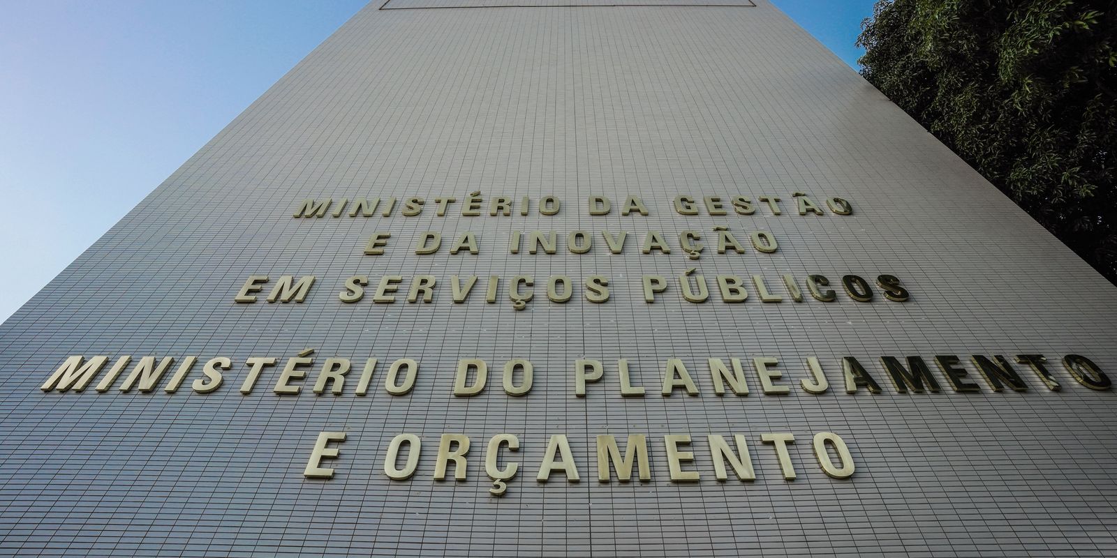 Subsídios da União caem pela primeira vez em 4 anos