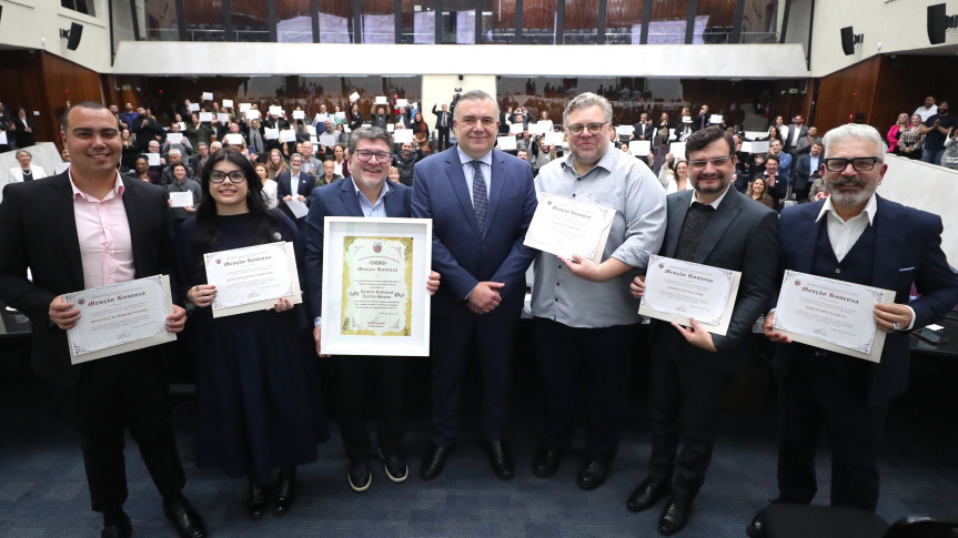 Assembleia Legislativa do Paraná | ALEP | Notícias > Assembleia Legislativa do Paraná celebra os 140 anos do Teatro Guaíra