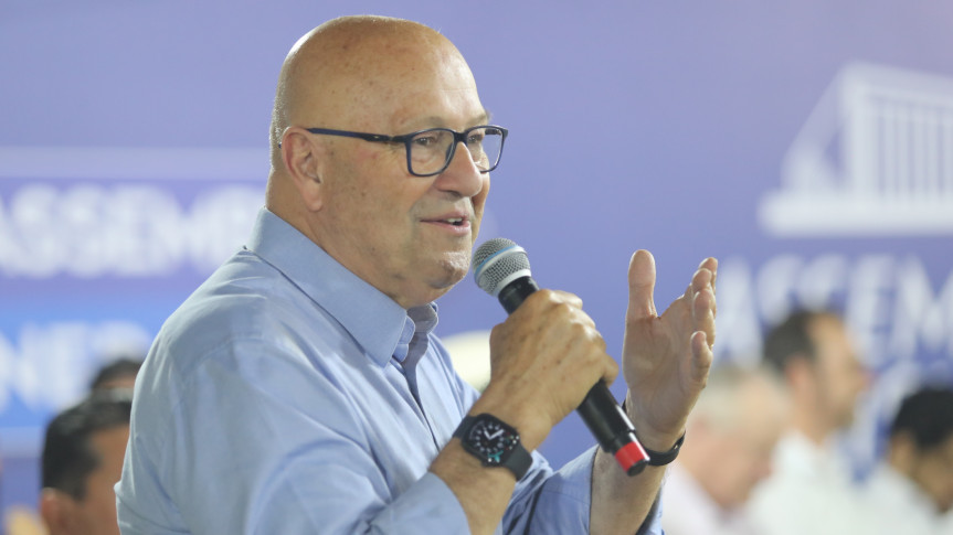 Assembleia Legislativa do Paraná | ALEP | Notícias > Todas as ruas do Norte Pioneiro serão pavimentadas pelo programa Asfalto Novo, Vida Nova, destaca deputado Romanelli (PSD)