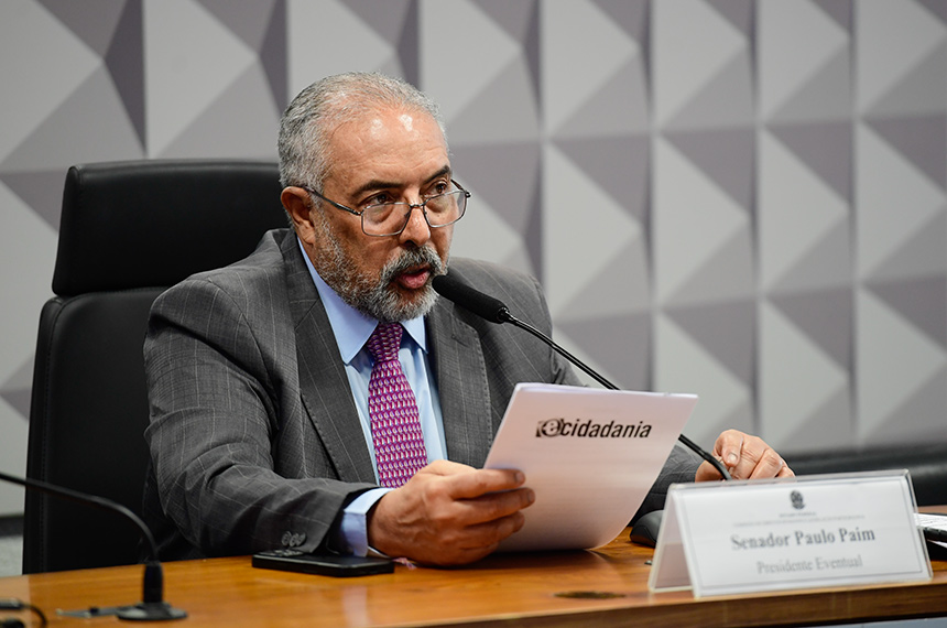 CCJ debate PEC que reduz jornada semanal para 36 horas — Senado Notícias