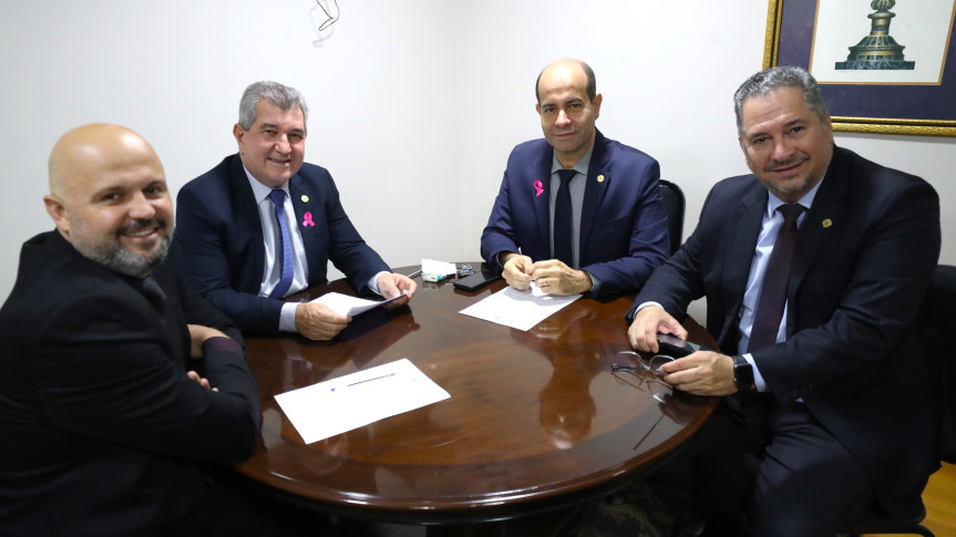 Assembleia Legislativa do Paraná | ALEP | Notícias > Comissão de Defesa dos Direitos da Criança, do Adolescente e da Pessoa com Deficiência aprova lei que aprimora Código da Pessoa com Transtorno do Espectro Autista