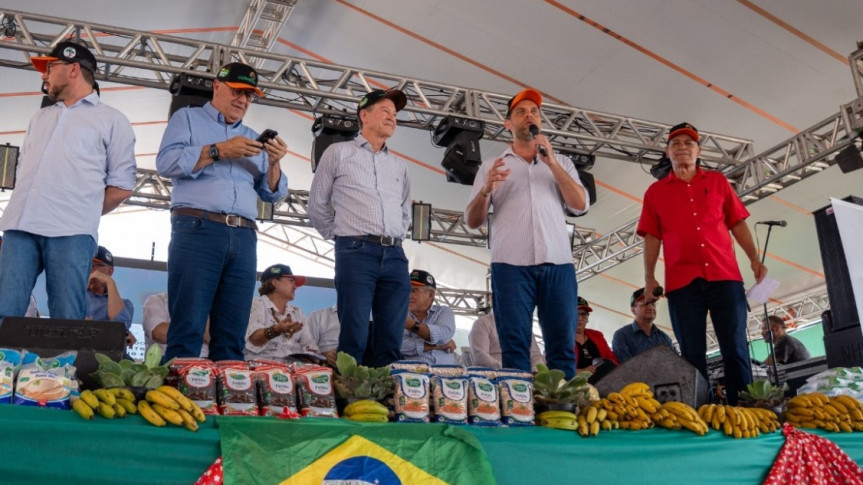 Assembleia Legislativa do Paraná | ALEP | Notícias > Deputado Goura (PDT) destaca inauguração da fábrica de feijão agroecológico da Copacon, em Londrina