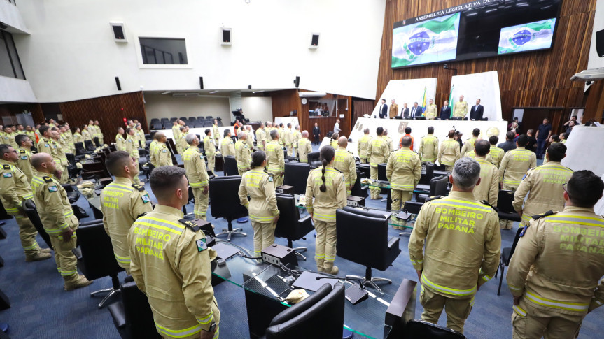 Assembleia Legislativa do Paraná | ALEP | Notícias > Assembleia Legislativa celebra os 113 anos do Corpo de Bombeiros Militar do Paraná