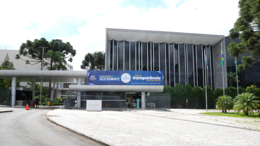 Assembleia Legislativa do Paraná | ALEP | Notícias > Temas como Meio Ambiente, Gestão Pública, Educação e agronegócio marcam a agenda da Assembleia