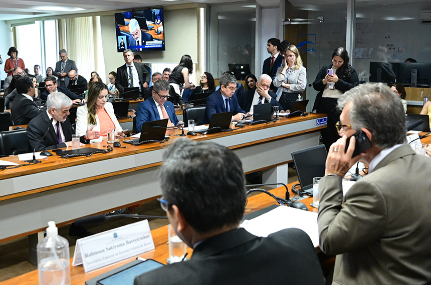 CAE analisa Pronampe para cooperativas e reconhecimento de professores de creche — Senado Notícias