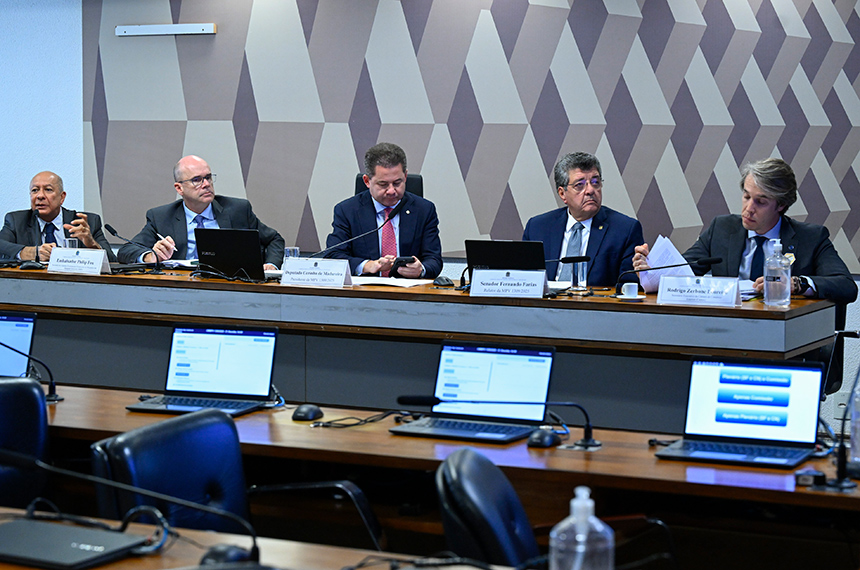 Comissão fará novo debate sobre MP de auxílio a exportadores afetados por 'tarifaço' — Senado Notícias