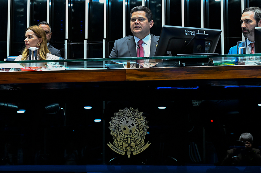 Projeto com penas mais duras para crimes violentos segue para a Câmara — Senado Notícias