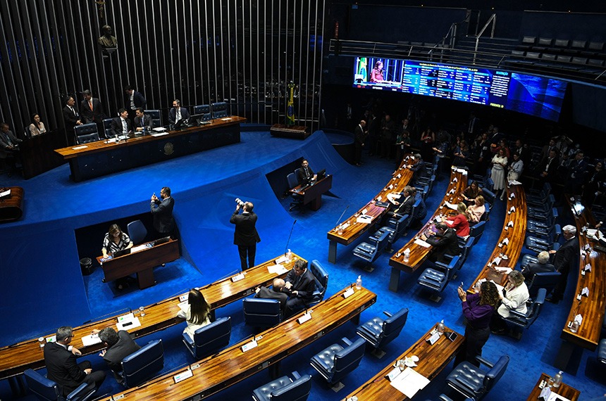 Vai a sanção sistema para pessoas com necessidade complexa de comunicação — Senado Notícias